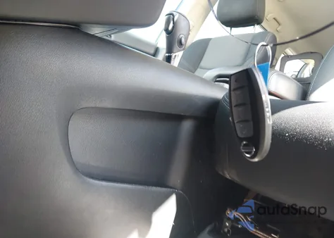 2018 Nissan Pathfinder Sv z USA, uszkodzony, nr VIN 5N1DR2MM6JC602560